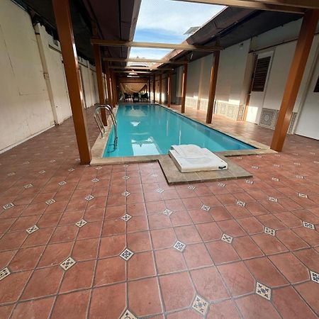 Presidency Artotel, Kochi Екстер'єр фото