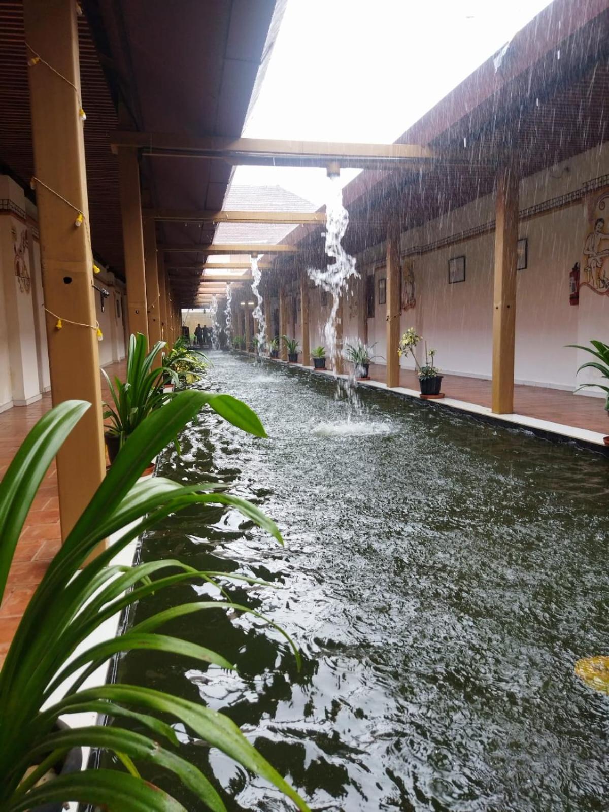 Presidency Artotel, Kochi Екстер'єр фото