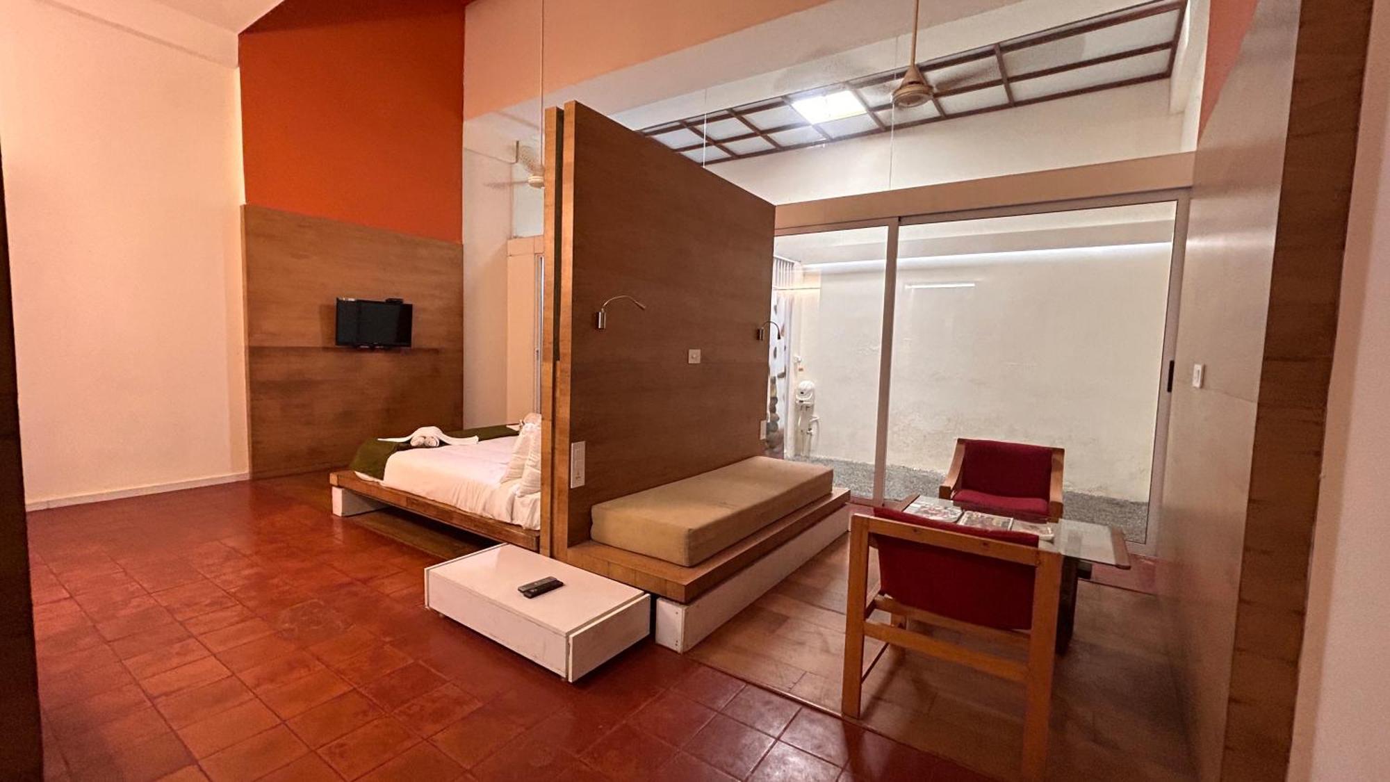 Presidency Artotel, Kochi Екстер'єр фото