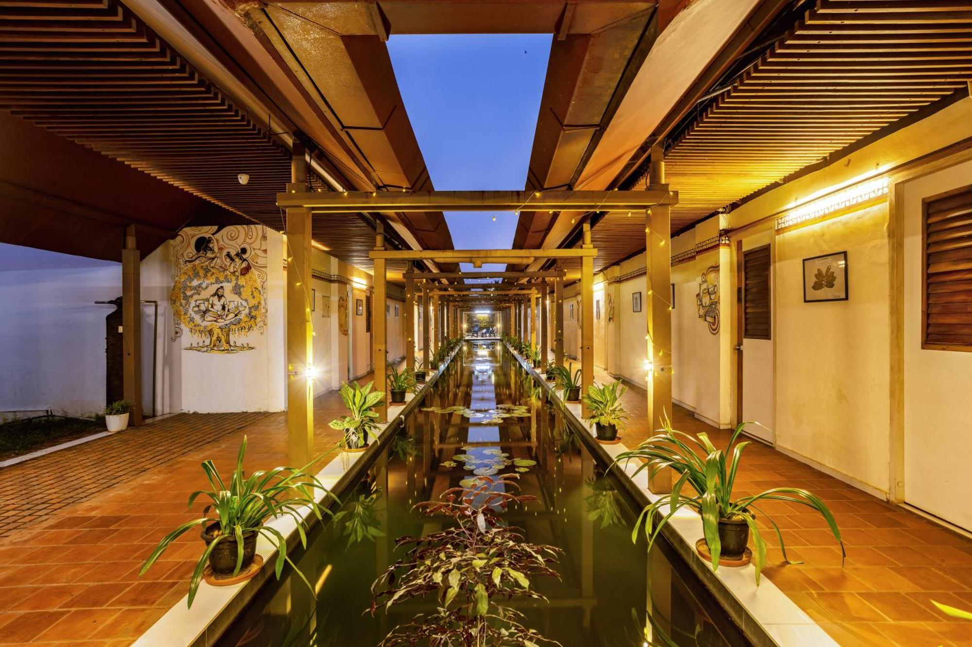 Presidency Artotel, Kochi Екстер'єр фото